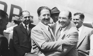 Moisés Lupion com o governador de São Paulo, Ademar de Barros