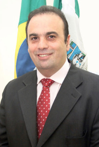 Reni Pereira: rejeição