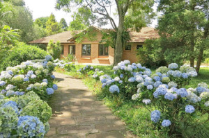 Mosteiro Nossa Senhora do Novo Mundo, em Campo do Tenente (PR)