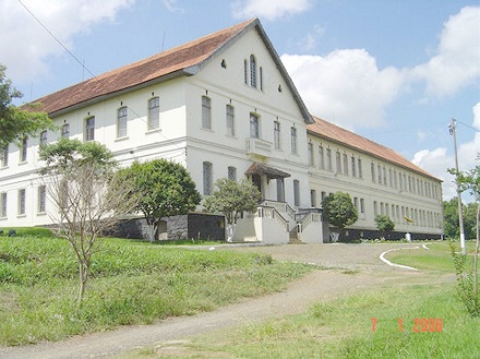 Напътствия до Colégio São Vicente de Paulo, Av. São Marçal, 204