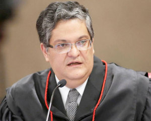 Ministro Henrique Neves da Silva, ex-ministro do TSE