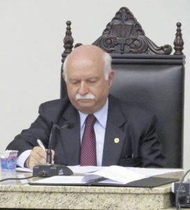 Desembargador Paulo Vasconcellos
