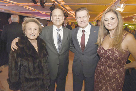 Yvone Lunardelli Pimentel, Paulo Pimentel, Cícero Oliveira e Ana Paula Oliveira