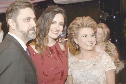 Flávio Zanetti de Oliveira, Iza Ana Paula Kroetz de Oliveira e Heloisa Guarita Souza