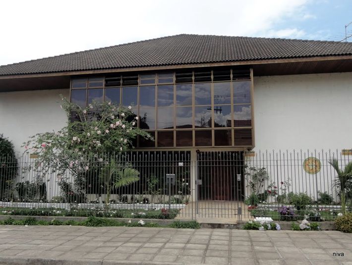 Instituição Vida Nova, católica, em Curitiba