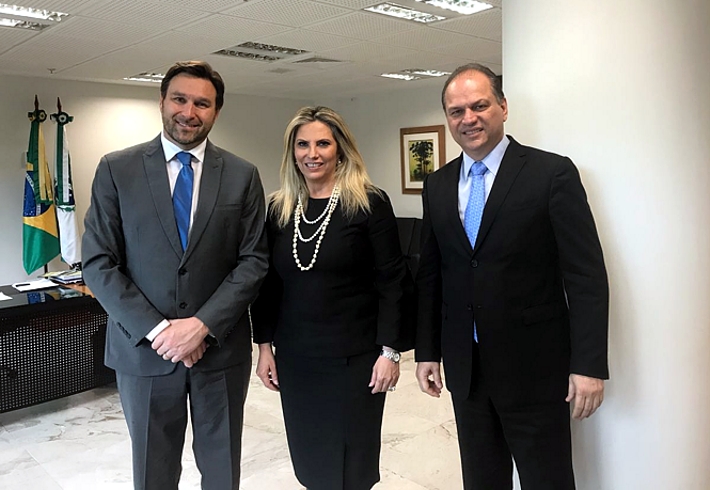 Pauliki, Cida e Barros, em P.Grossa