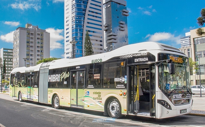 Ônibus híbrido biarticulado (hibriplus) seria testado como Interbairros II em 2016