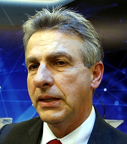 Tadeu Veneri: em defesa dos cobradores (Foto: Pedro Serapio/Gazeta do Povo)