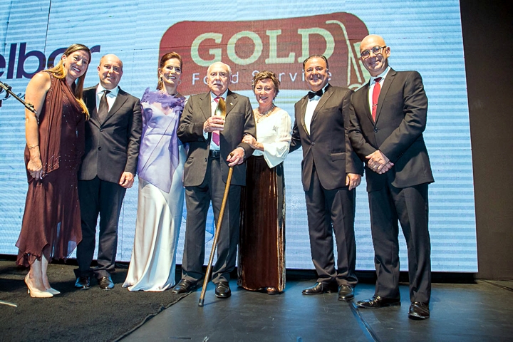 Rosimar, Marcello, Monica, Mário, Luciana, Leonardo e Mário José Petrelli.