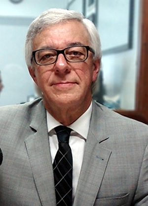 Hélio Gomes Coelho Júnior