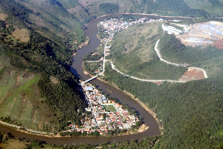 Adrianópolis, no olho do furacão - Mural do Paraná