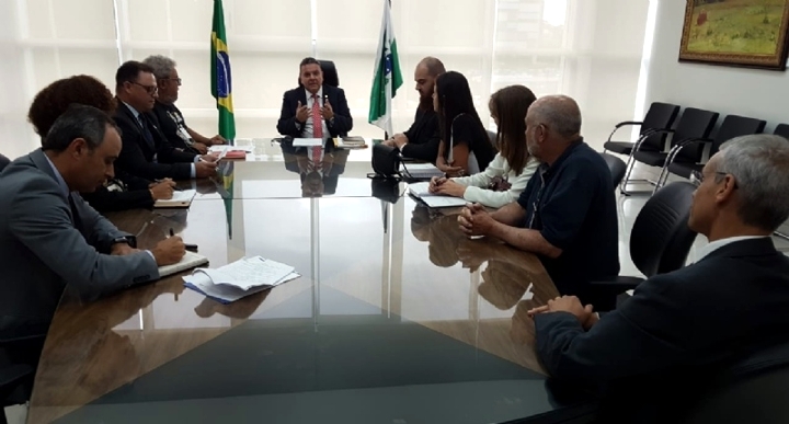 Presidente Xisto, do TJ, fala no Sindijus