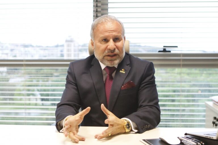 Invenções do ensino superior público brasileiro ajudam a construir o futuro, diz executivo