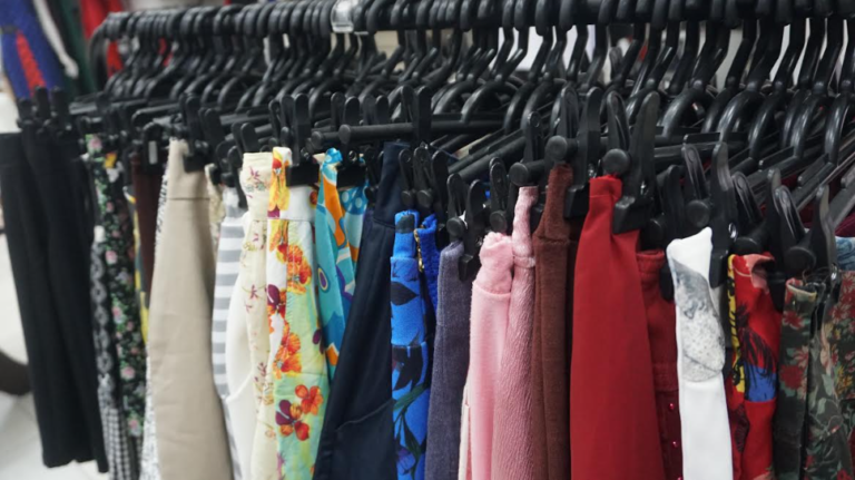 Brechós: Liquidação de Verão e Sorteio Especial de Páscoa