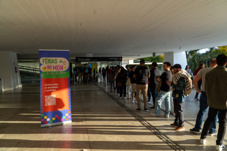 MON oferece entrada gratuita no último domingo do mês