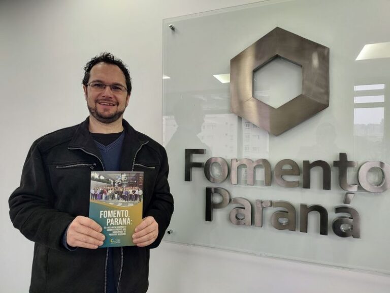 Diego Antonelli lança livro sobre a Fomento Paraná