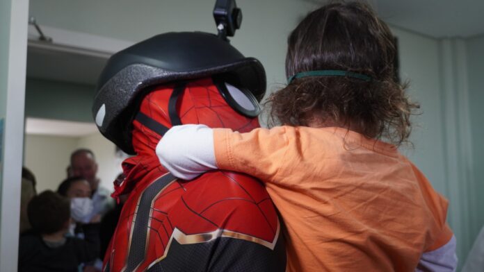 herois crianças amigos hc