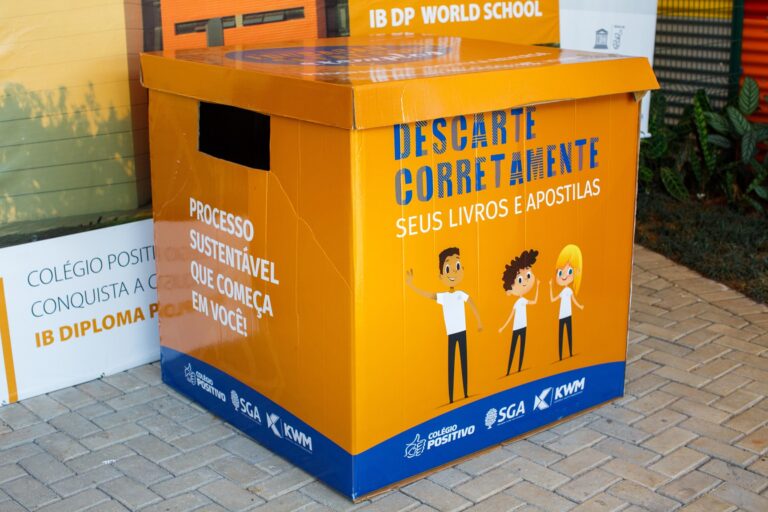 Campanha incentiva descarte correto de material escolar