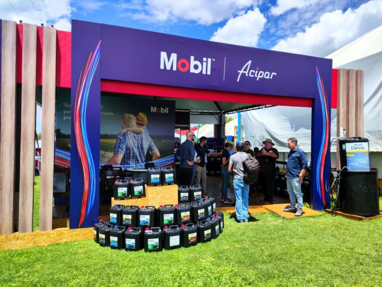 Acipar marca presença no Show Rural