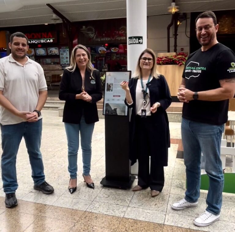 Curitiba ganha novo Totem de adoção no Shopping Estação