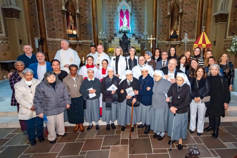 120 anos: Colégio Sion transforma memórias em patrimônio