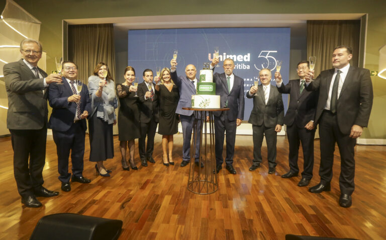 Unimed Curitiba faz 55 anos e inaugura Casa da Memória